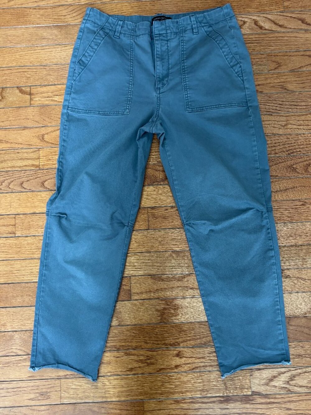 Banana Republic Girlfriend Chinos - Color faded Blue - Size 10